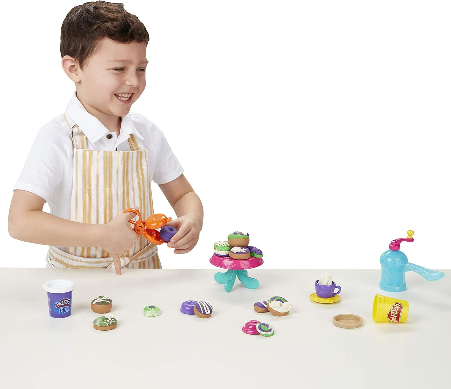 Play-Doh Kitchen Creations Delightful Donuts Set with 4 Colours