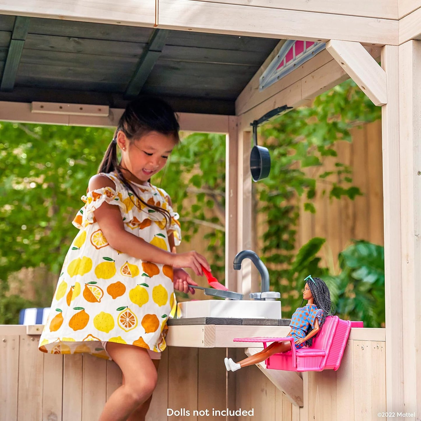 Barbie Seaside Wooden Outdoor House
