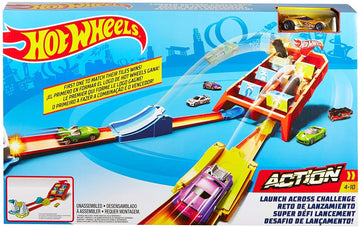 Hot Wheels Crash & Score Flip Out Set, Multicolor (1 piece)