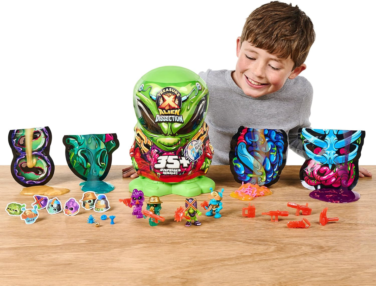 Treasure X Mega Alien Dissection Playset includes 35+ Surprises