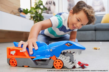 Hot Wheels Shark Chomp Transporter Playset & Diecast Car