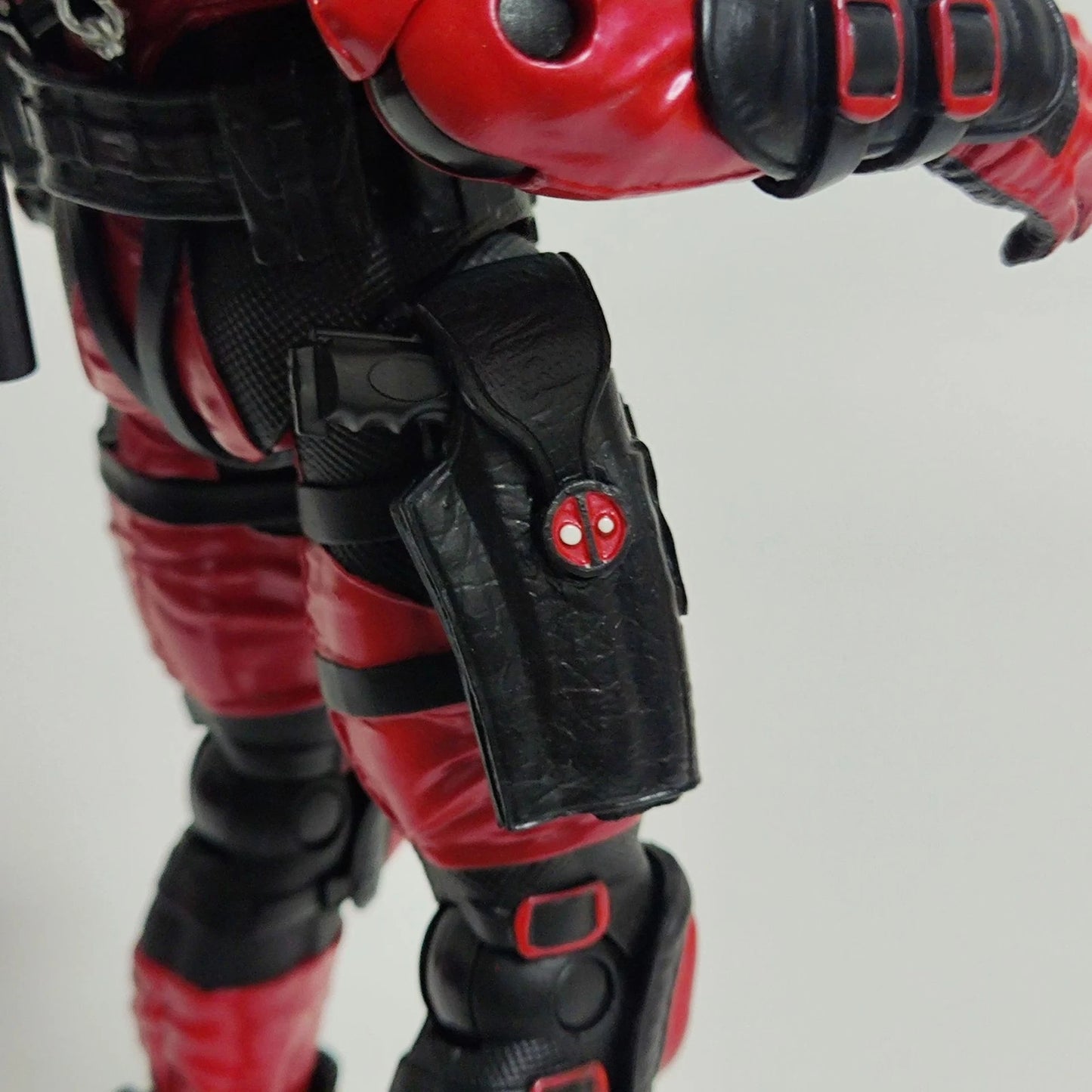 10-Inch Marvel Deadpool Poseable Action Figure | Multi-Joint Collectible Model Toy